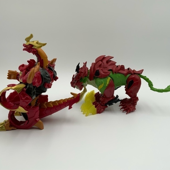 Bakugan Dragonoid Infinity Transforming Figure(No Wings)  & He-Man Battle Cat - Picture 8 of 8